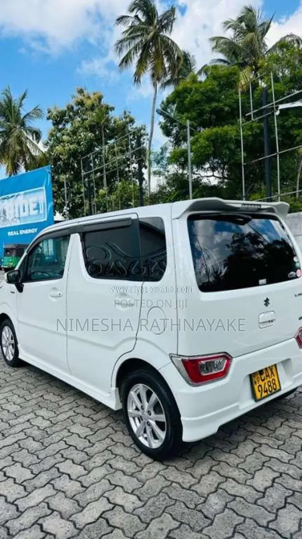 Suzuki Wagon R FZ 2018 Car (Used)