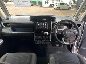 Toyota Roomy Thor Custom G 2023 Car Unregistered (Recondition)