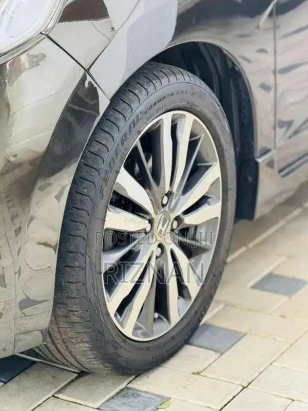 Honda Fit GP5 S Grade 2015 Car (Used)