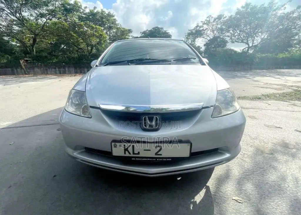 Honda Fit Aria GD8 2006 Car (Used)