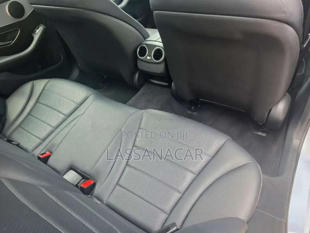 Mercedes-Benz CLA 180 2018 Car (Used)