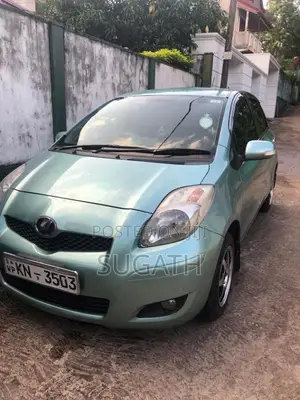 Toyota Vitz 2008 Car (Used)