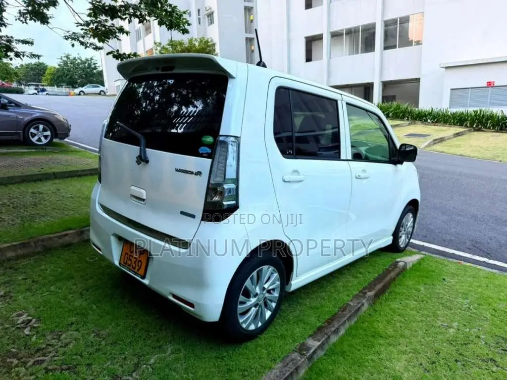 Suzuki Wagon R FZ Safety 2015 Car (Used)