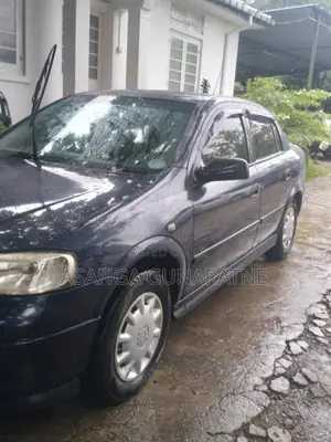 Opel Salon 2001 Car (Used)