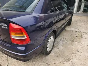 Opel Salon 2001 Car (Used)