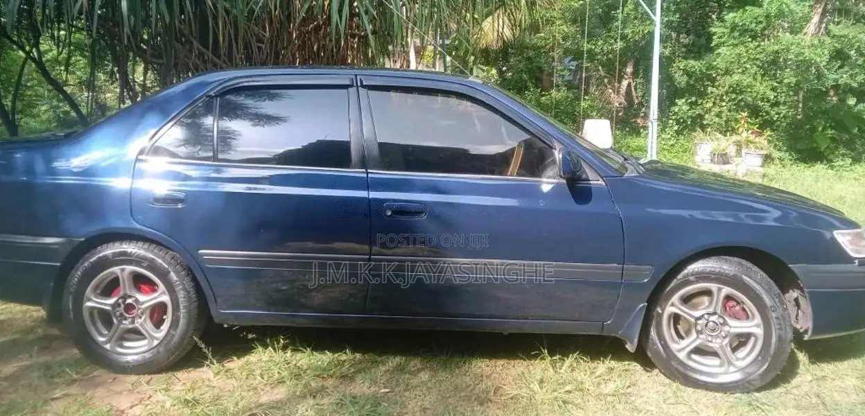 Toyota Corona 1996 Car (Used)