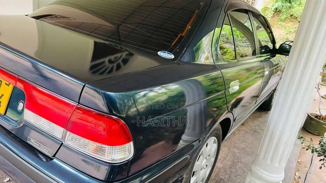 Nissan FB15 2004 Car (Used)