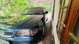 Nissan FB15 2004 Car (Used)
