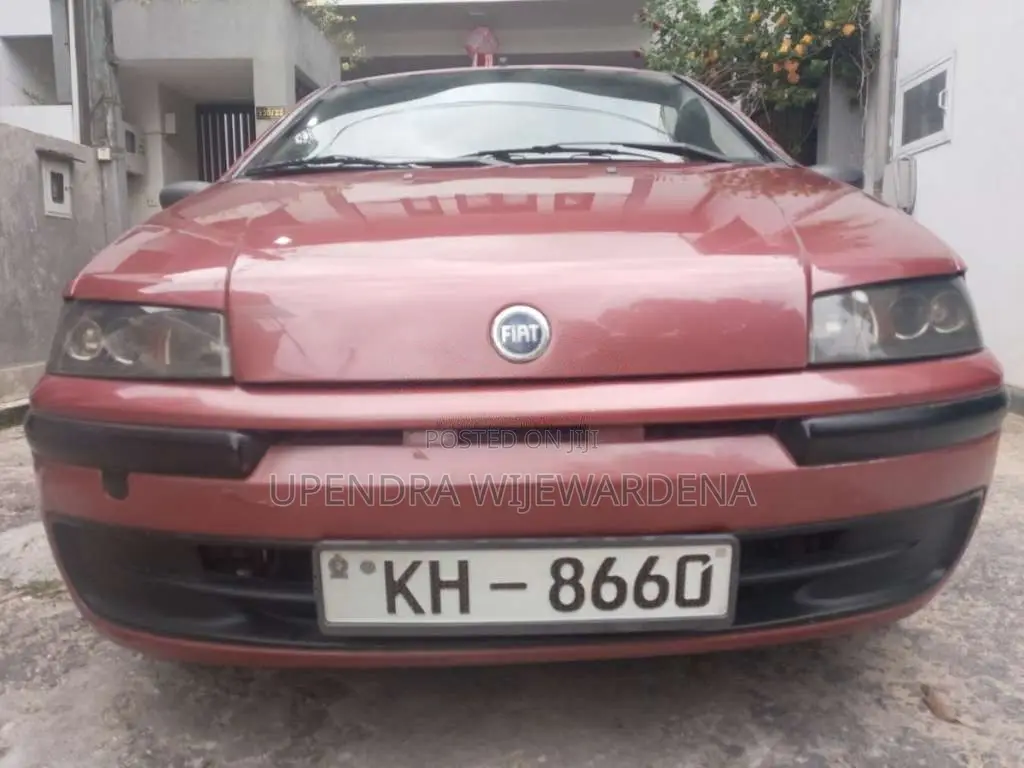 Fiat Punto 2002 Car (Used)