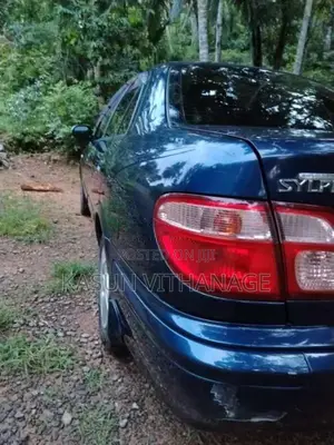 Nissan FG10 2003 Car (Used)