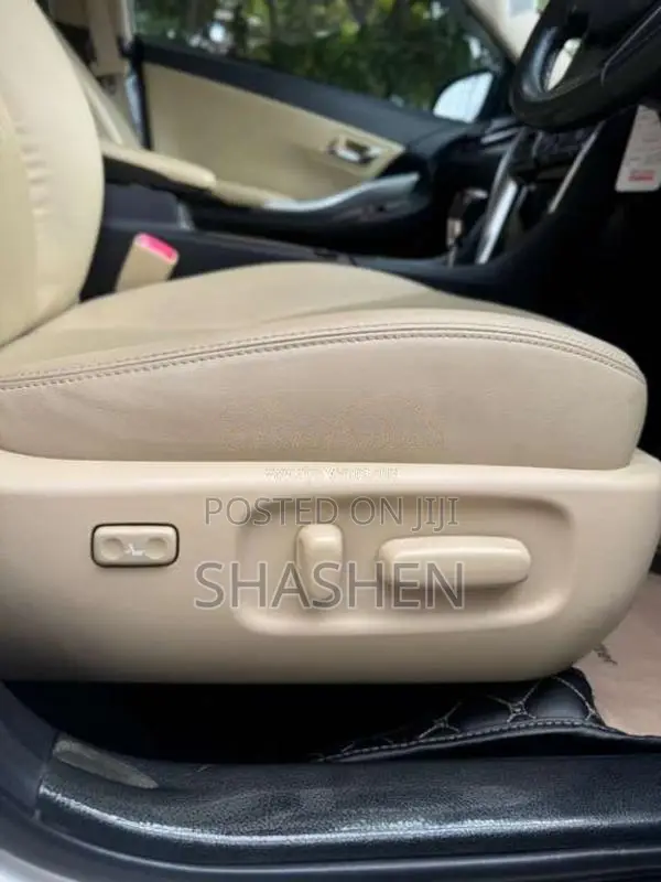 Toyota Premio 2019 Car (Used)