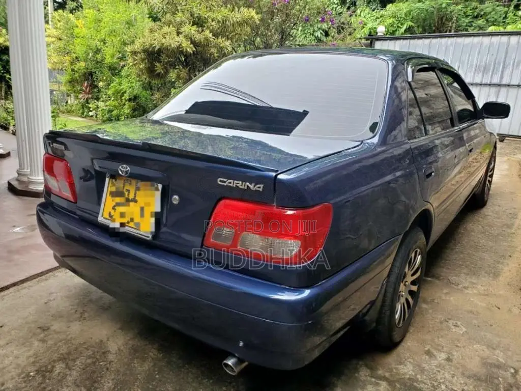 Toyota Carina 1998 Car (Used)