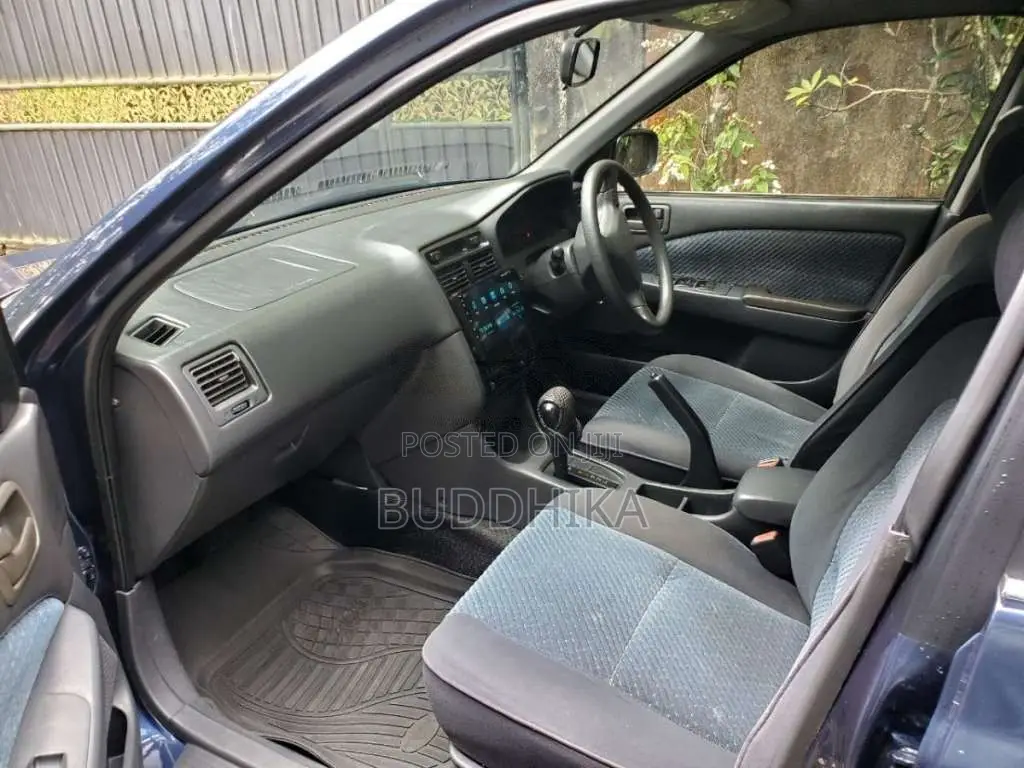 Toyota Carina 1998 Car (Used)