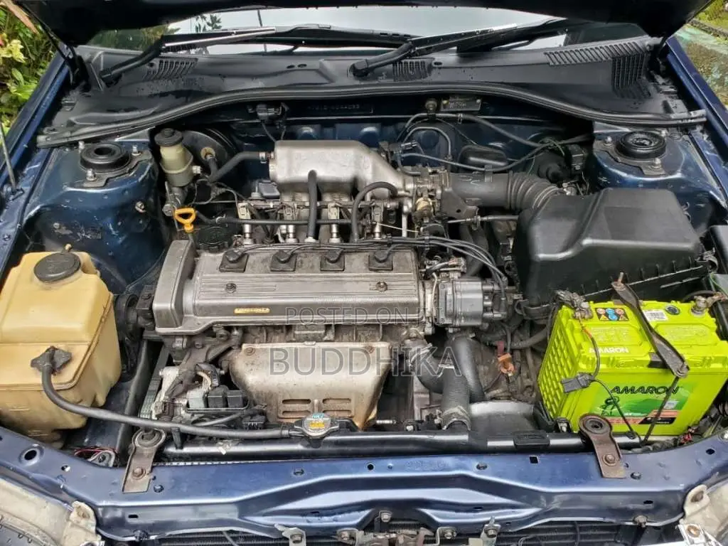 Toyota Carina 1998 Car (Used)