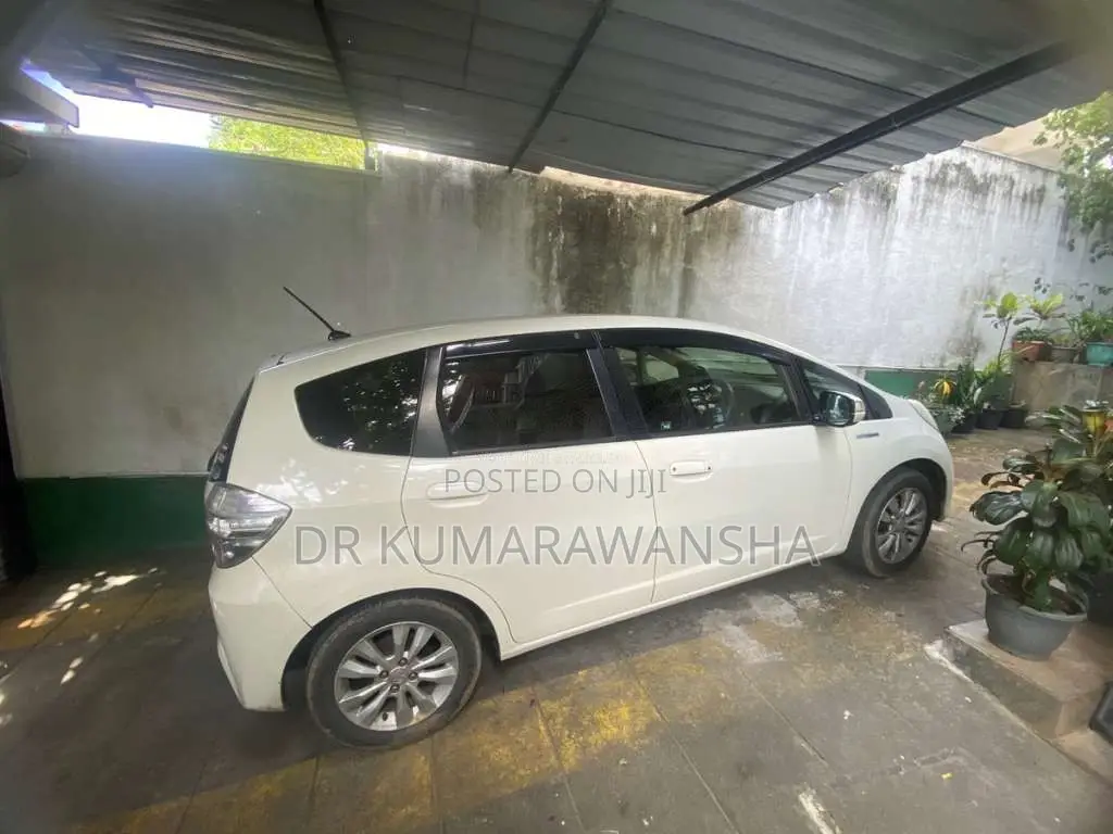 Honda Fit GP1 2013 Car (Used)
