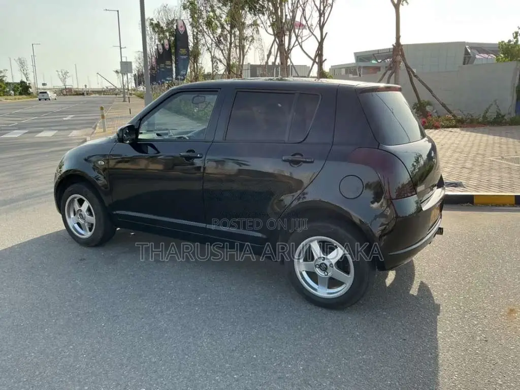 Suzuki Swift 2006 Car (Used)