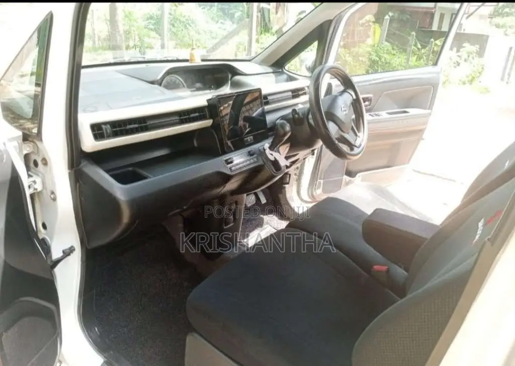 Suzuki Wagon R FX 2018 Car (Used)