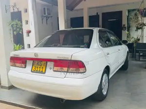Nissan FB15 2003 Car (Used)