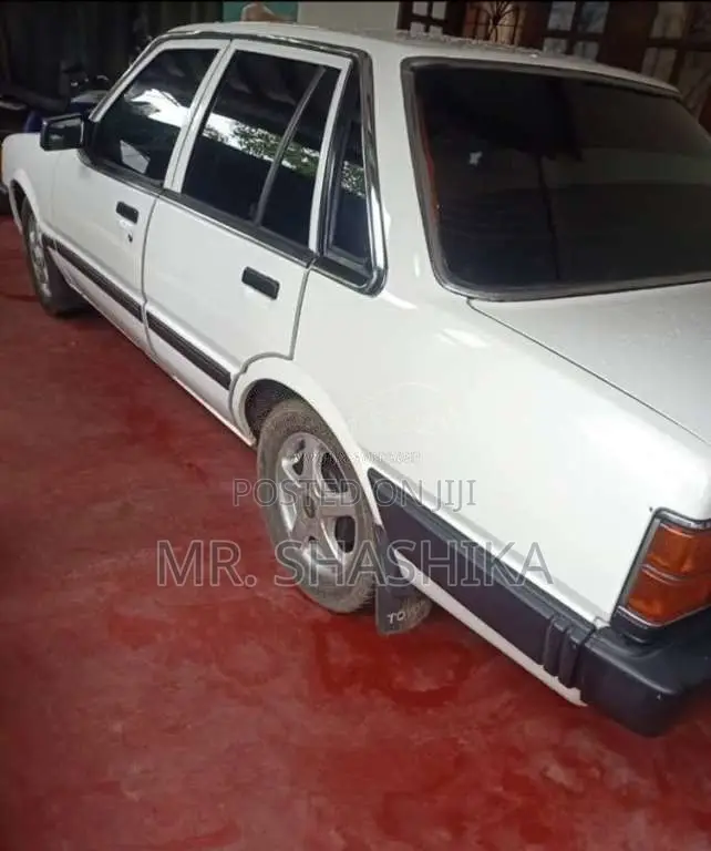 Daihatsu Charmant EA35 1987 Car (Used)
