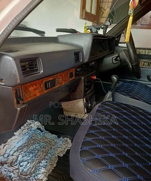 Daihatsu Charmant EA35 1987 Car (Used)