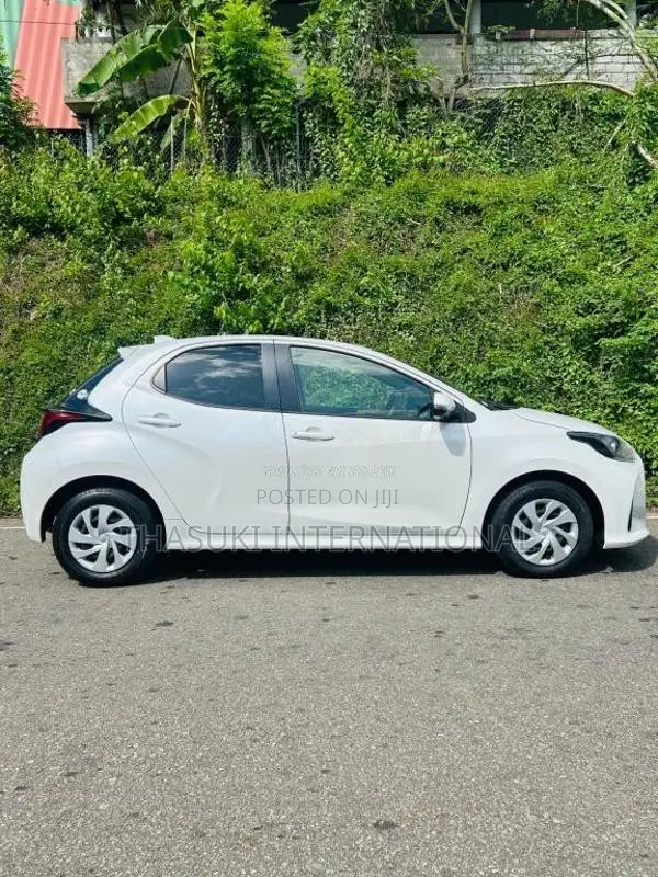 Toyota Yaris G 2023 Car Unregistered (Recondition)