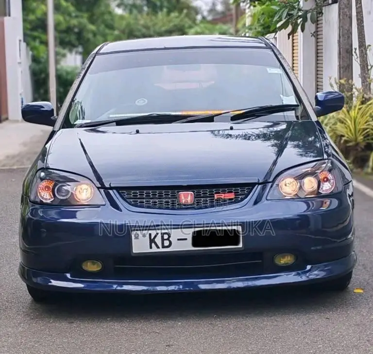 Honda ES8 RS Model 2000 Car (Used)