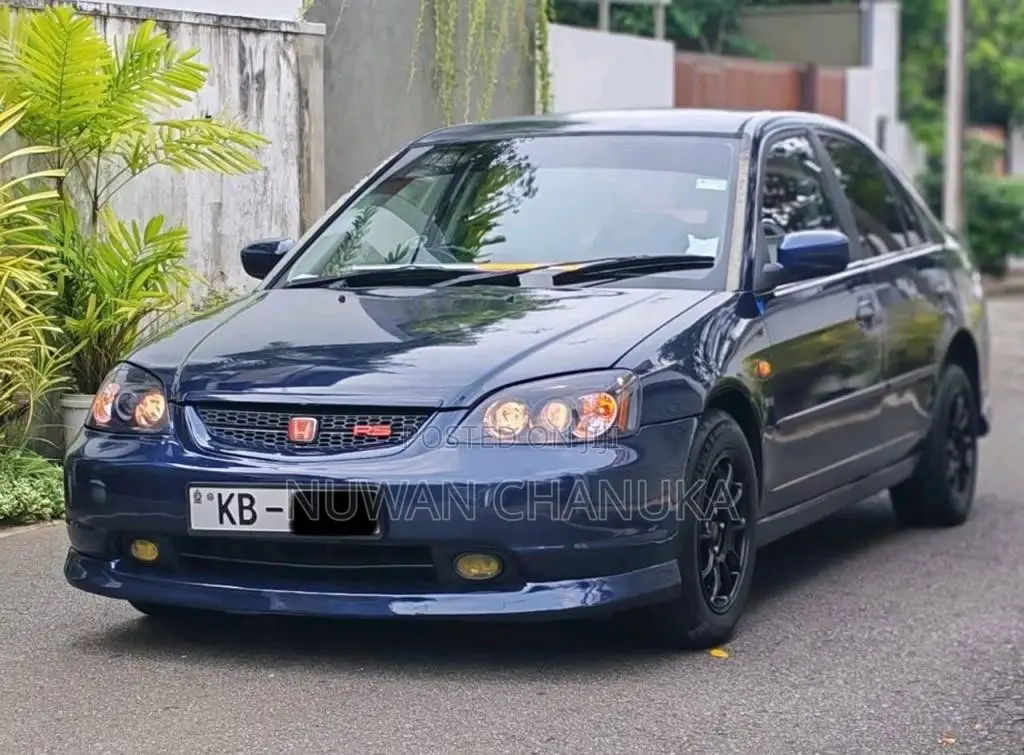 Honda ES8 RS Model 2000 Car (Used)