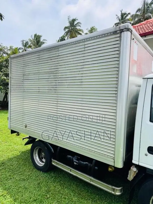 Isuzu ELF 2006 Car (Used)
