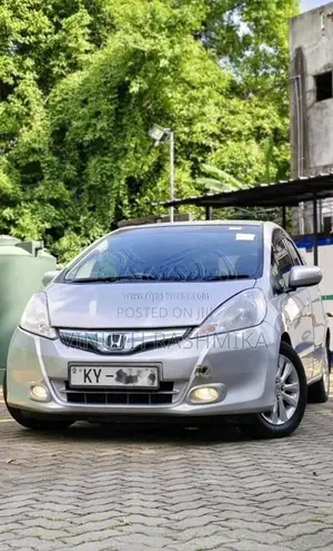 Honda Fit 2013 Car (Used)