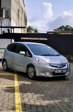 Honda Fit 2013 Car (Used)