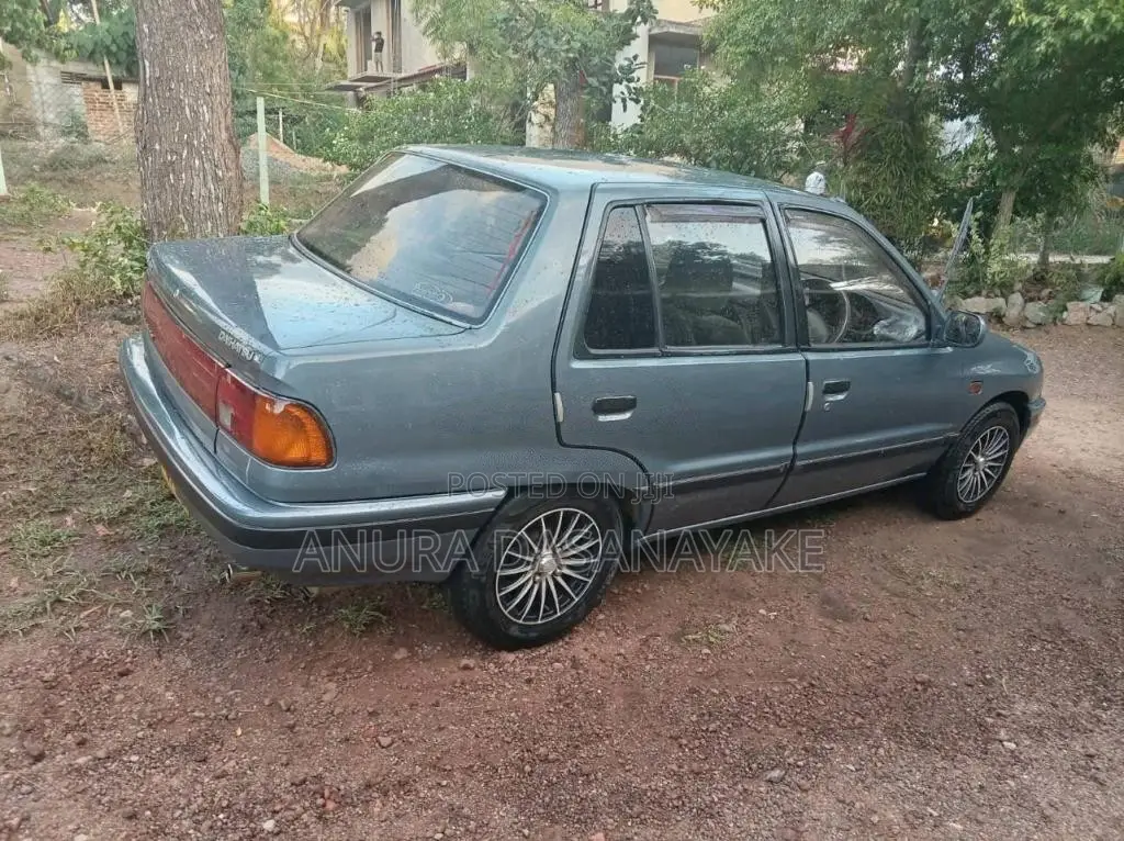 Daihatsu Charade 1995 Car (Used)