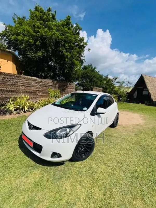 Mazda Demio 2008 Car (Used)