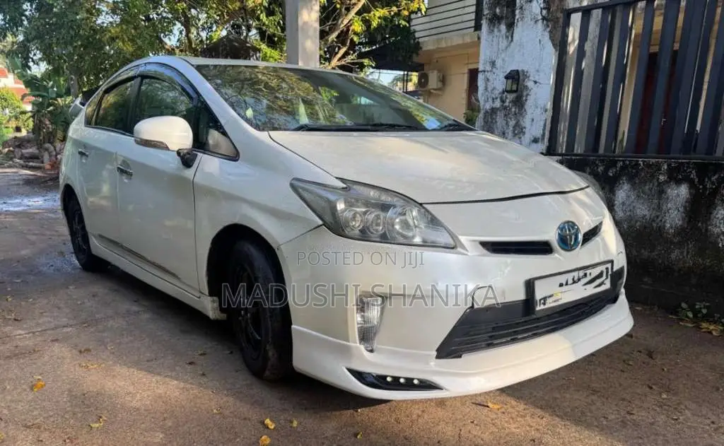 Toyota Prius 2009 Car (Used)