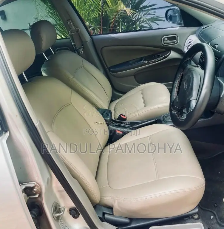 Nissan N16 2004 Car (Used)