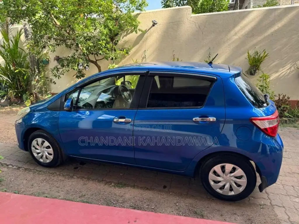 Toyota Vitz Safety Edition 2017 Car (Used)