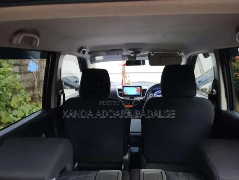 Suzuki Wagon R Stingray 2016 Car (Used)