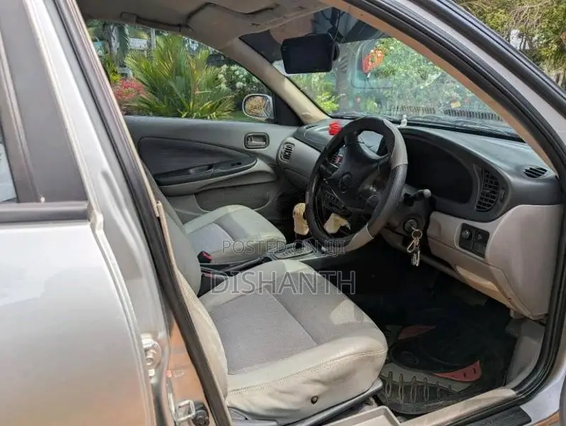 Nissan N16 2004 Car (Used)