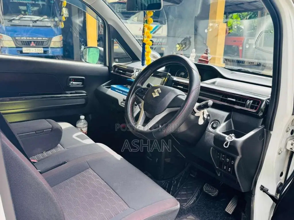 Suzuki Wagon R Stingray 2018 Car (Used)