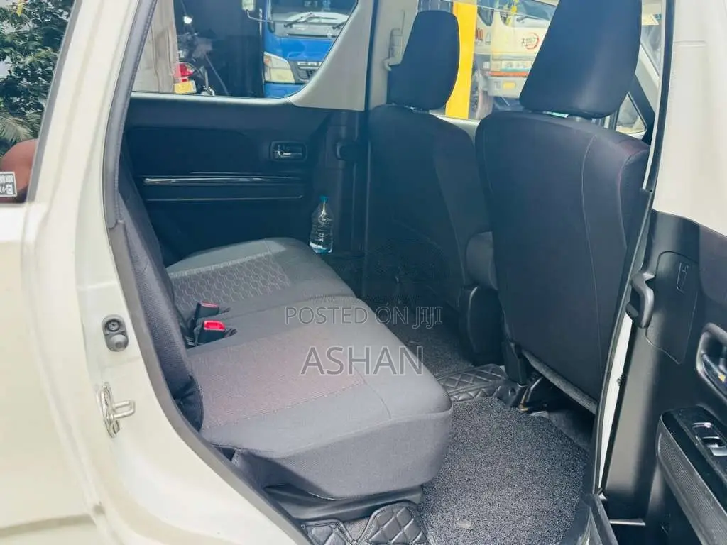 Suzuki Wagon R Stingray 2018 Car (Used)