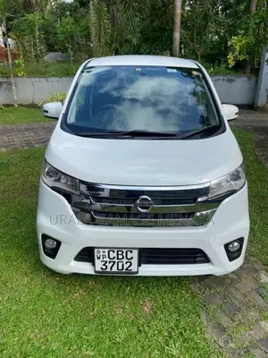Nissan Dayz Highway Star 2015 Car (Used)