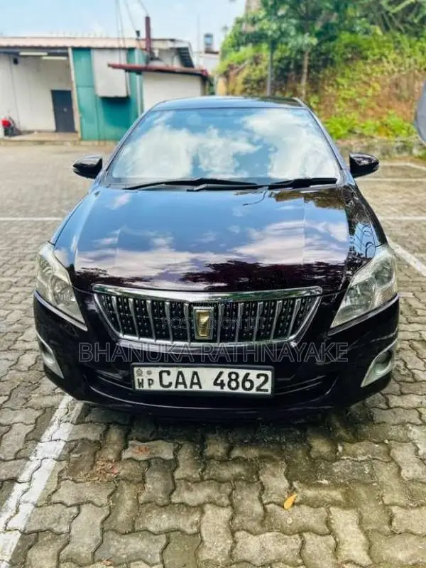 Toyota Premio 2014 Car (Used)