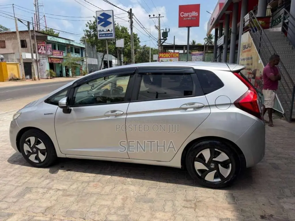 Honda Fit 2014 Car (Used)