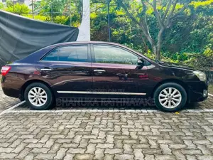 Toyota Premio 2014 Car (Used)