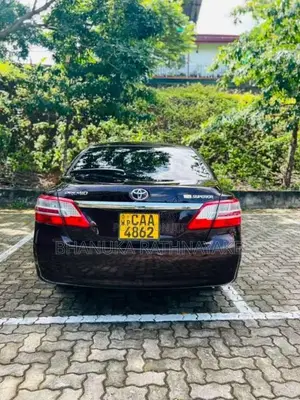 Toyota Premio 2014 Car (Used)