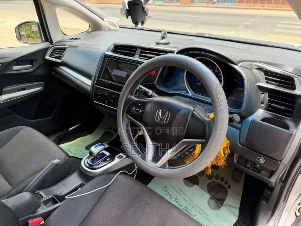 Honda Fit 2014 Car (Used)