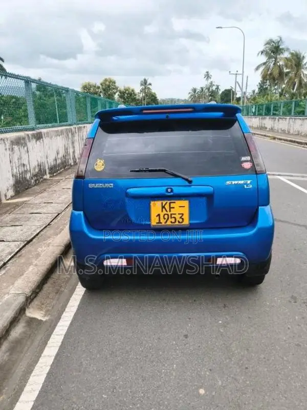 Suzuki Swift 2002 Car (Used)