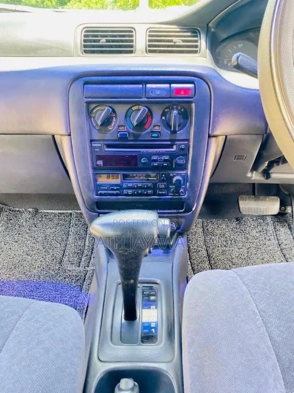 Nissan Sunny SB14 1996 Car (Used)