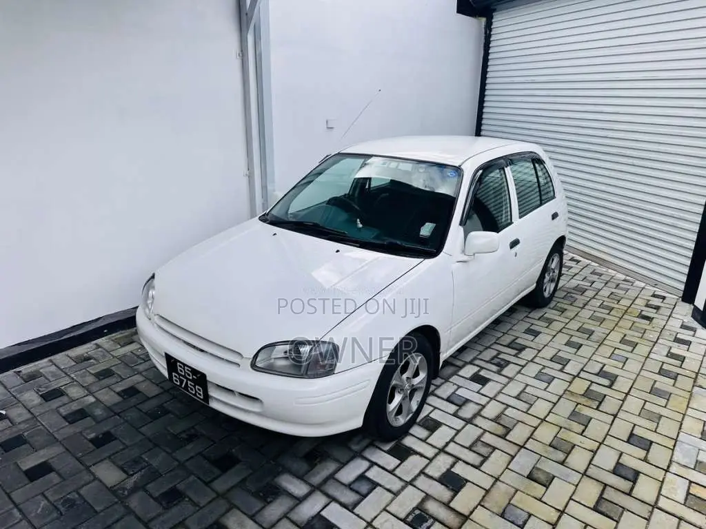 Toyota Starlet NP90 1999 Car (Used)