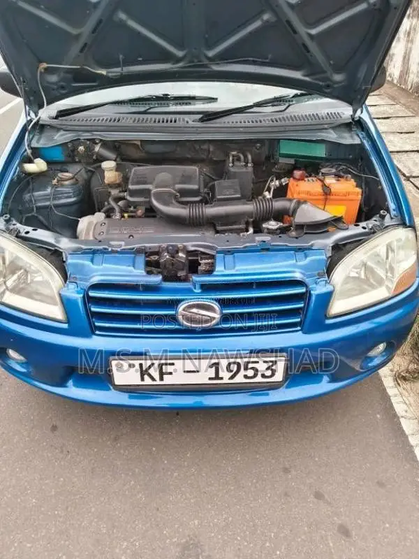 Suzuki Swift 2002 Car (Used)