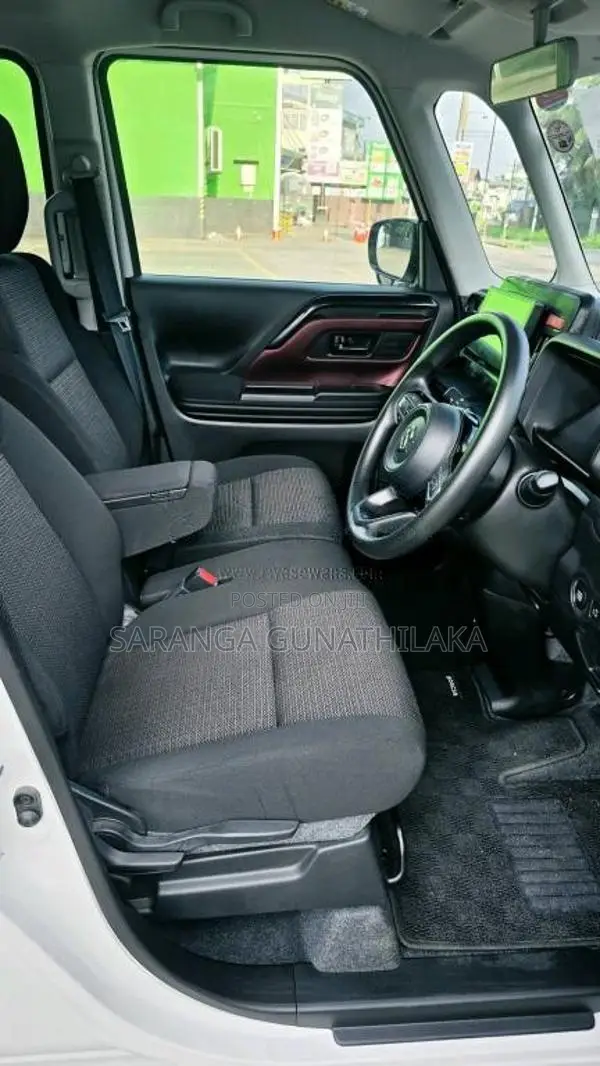 Suzuki Spacia Custom GS Hybrid 2023 Car Unregistered (Recondition)